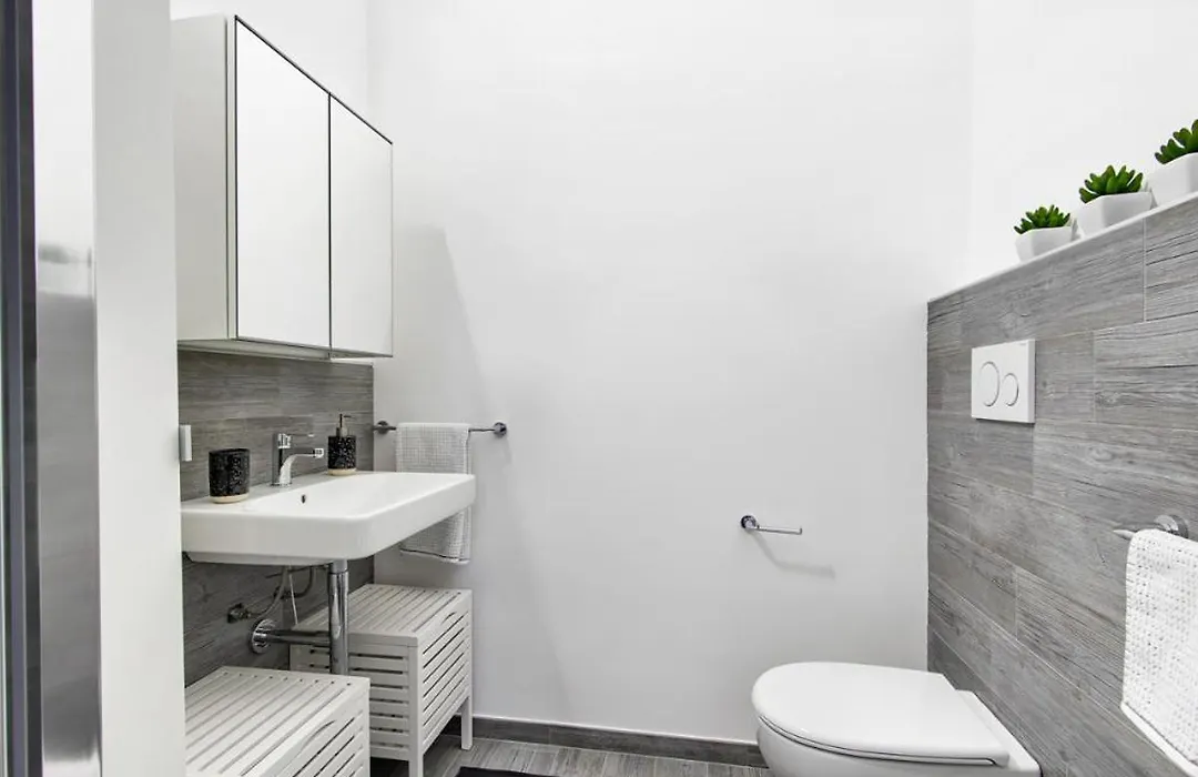 Olimpia House-1